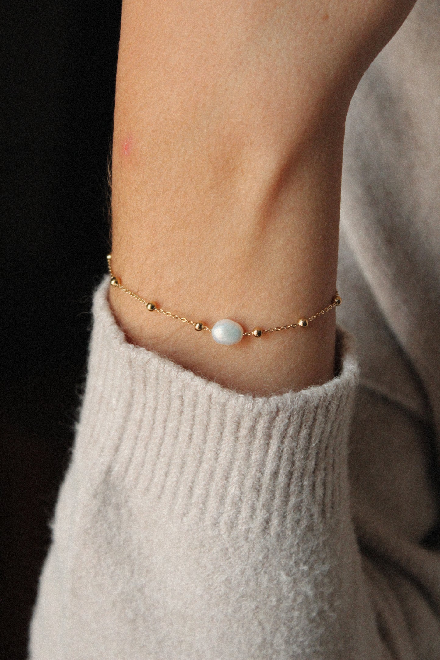 Bracelet Island