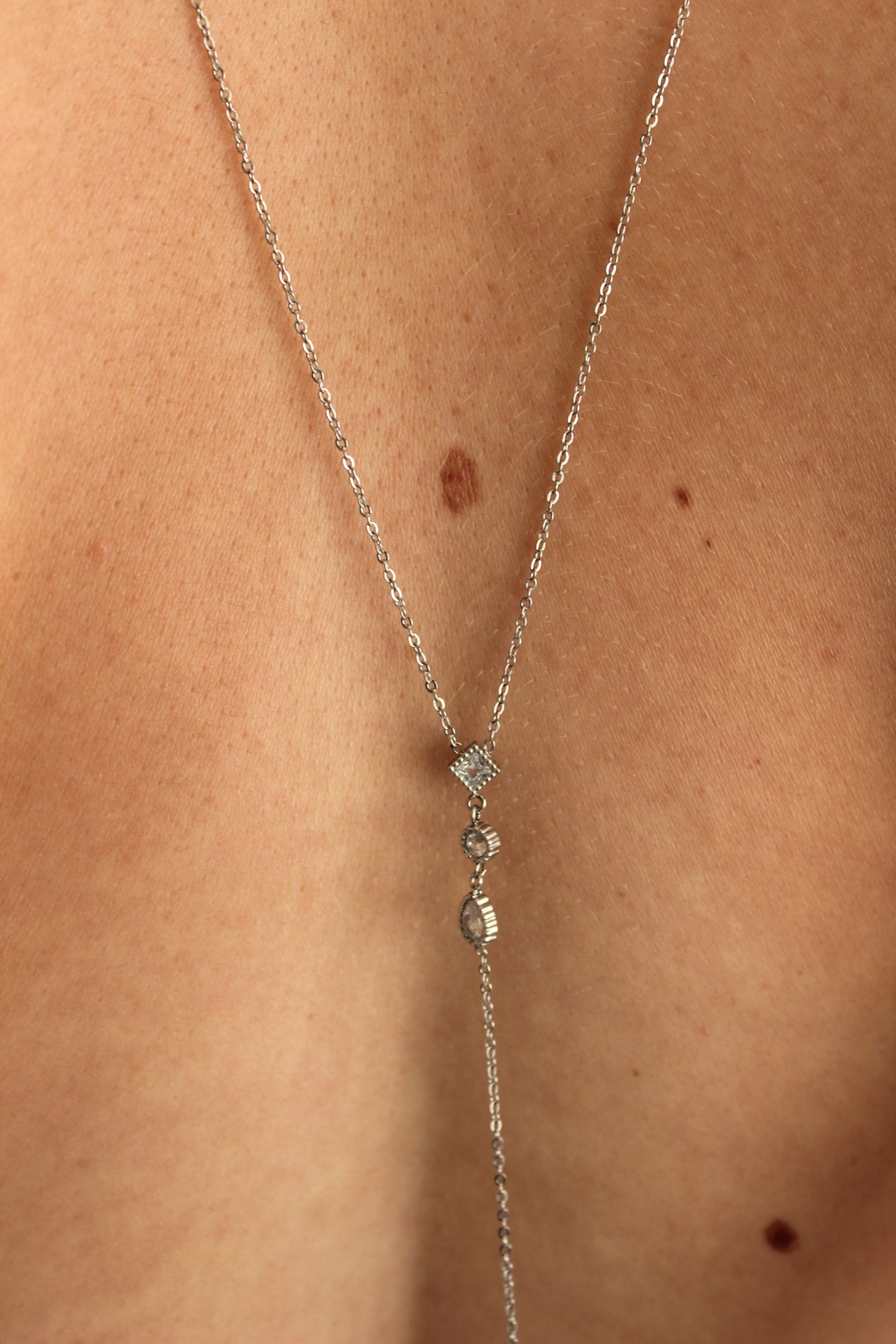 Collier de dos Électre