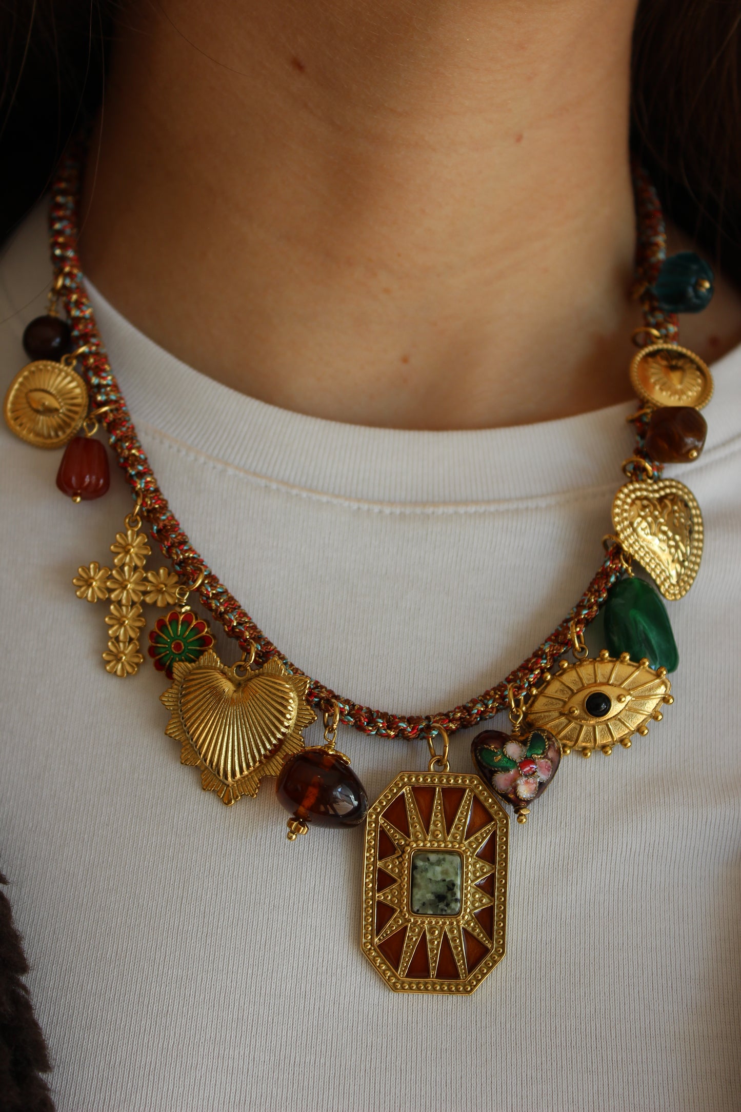 Collier Lyanna