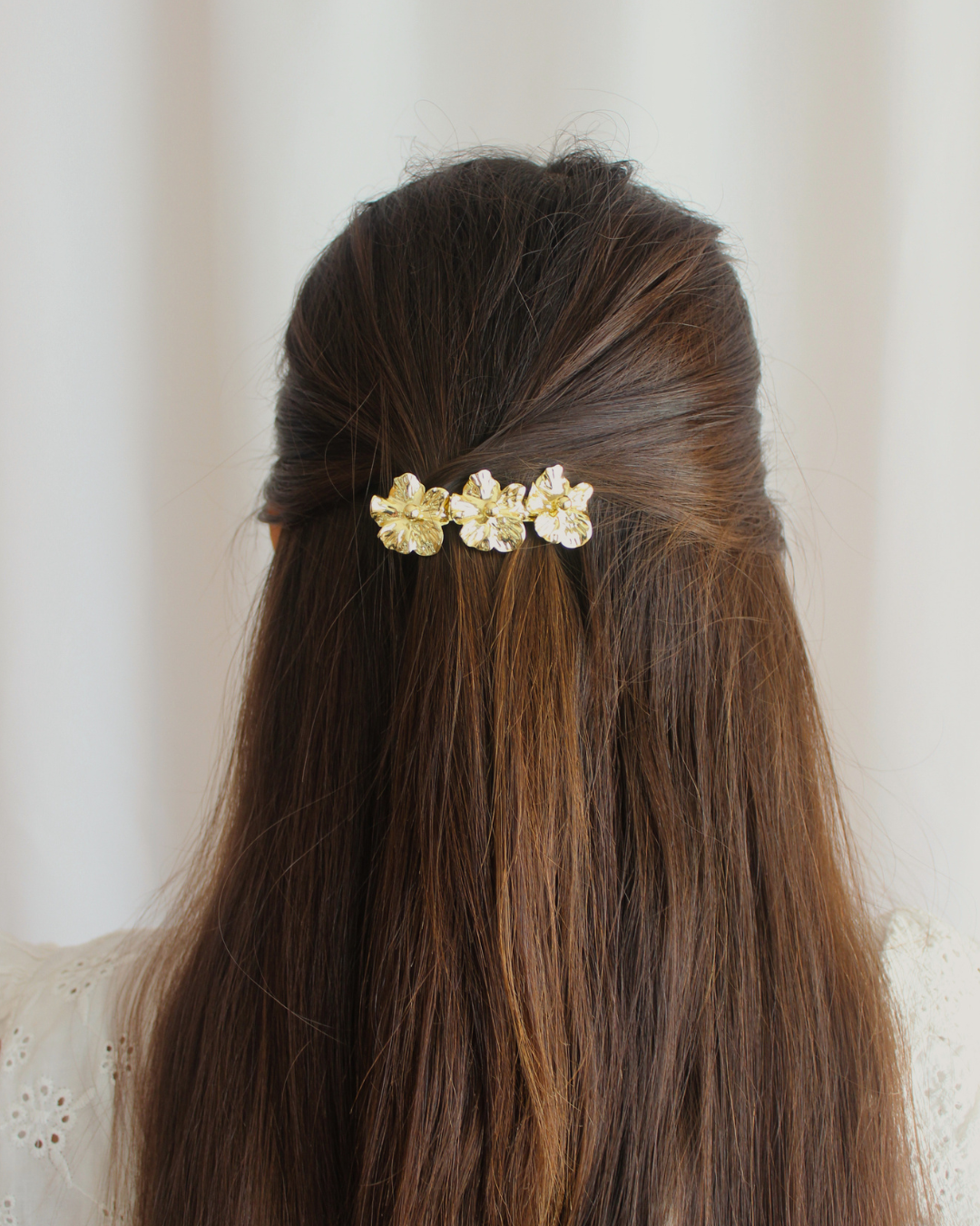 Barrette Lady