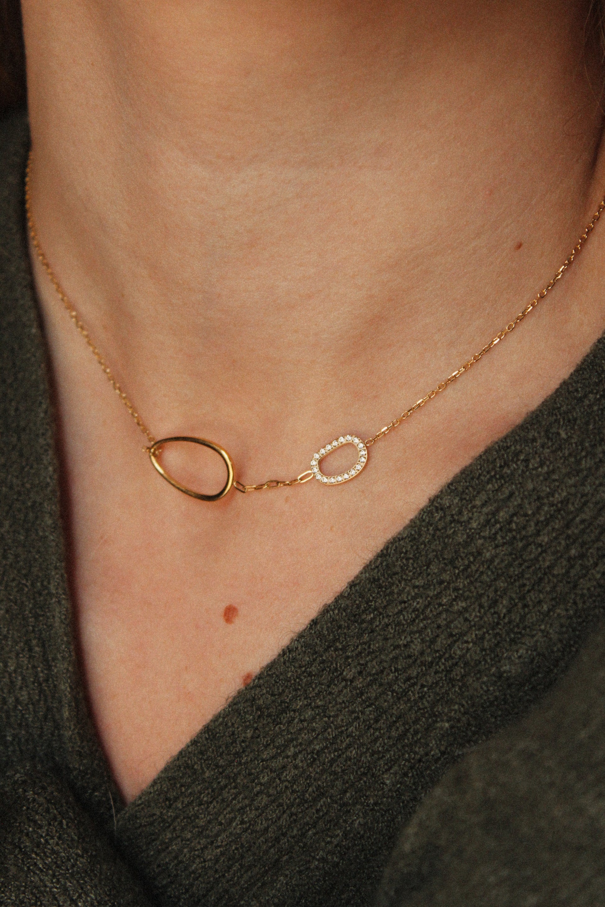 Collier Crush - Main Image