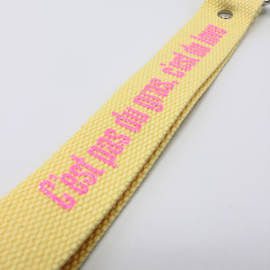 Porte-clés C'est pas du gras, c'est du love