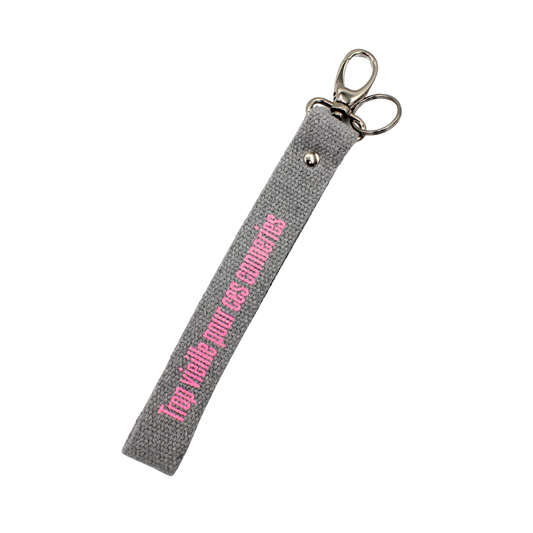 Porte-clés Trop vieille pour ces conneries